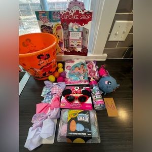 Minnie Mouse Prefilled Easter Basket Gift